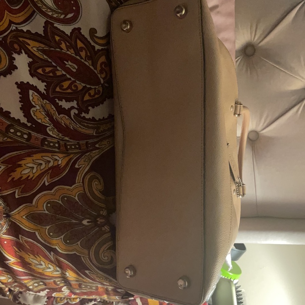 Coach Handbag - Picture 7 of 7